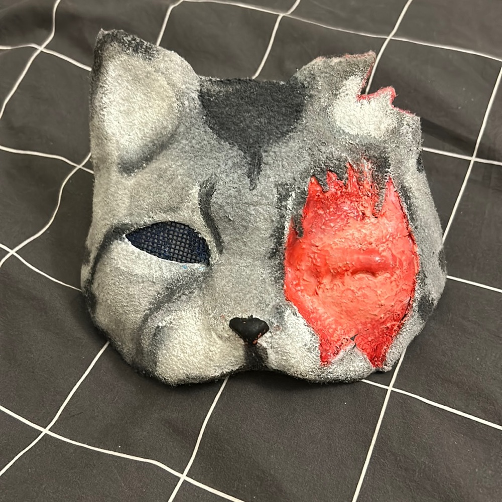 Furry therian gray tabby cat mask.